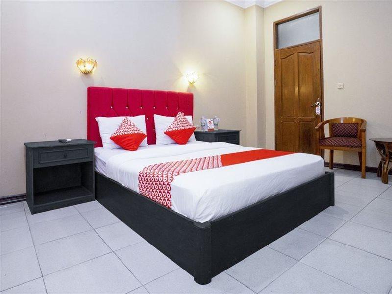 Urbanview Hotel Gading Kencana Samarinda By Reddoorz Exterior foto