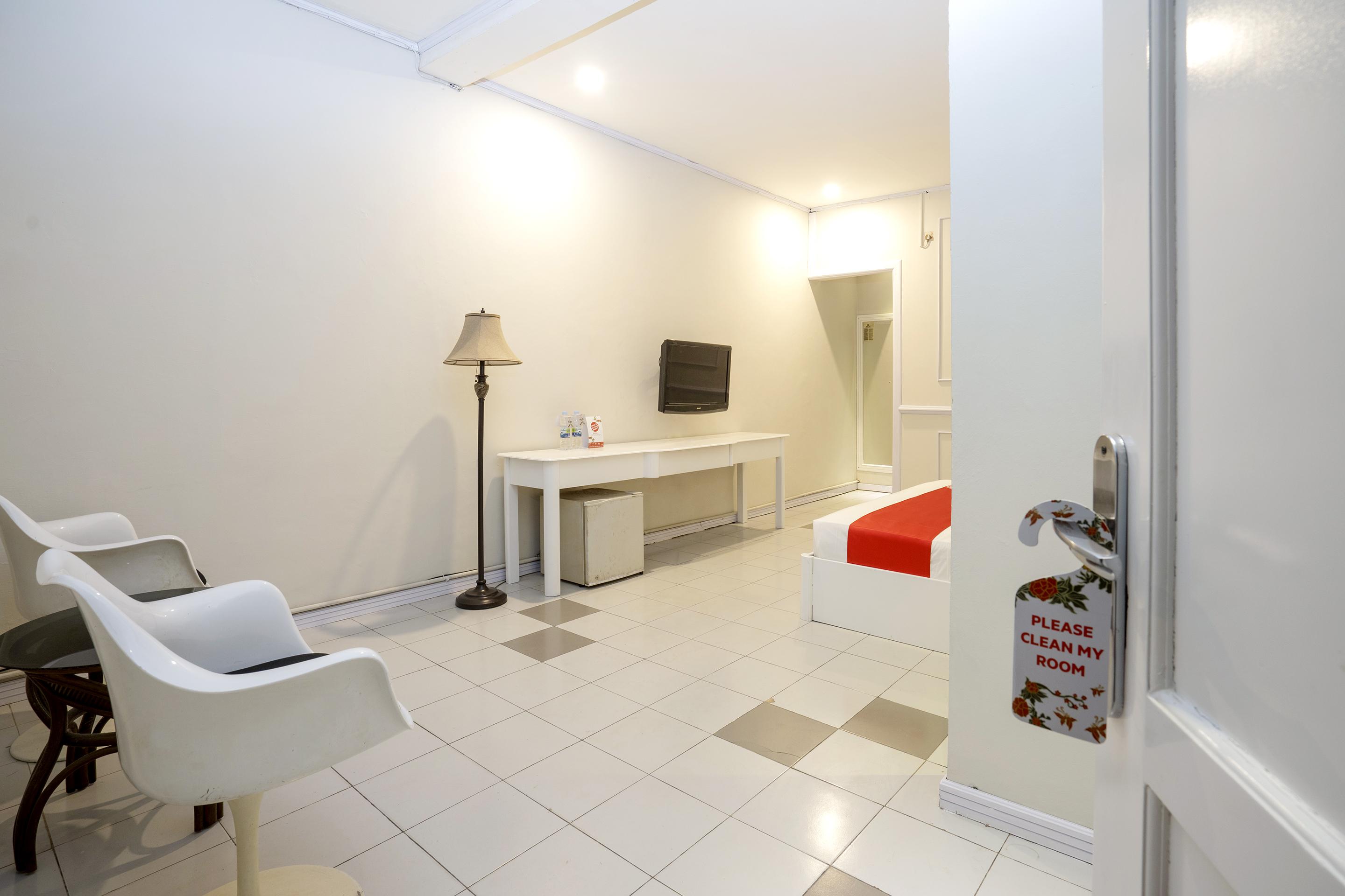 Urbanview Hotel Gading Kencana Samarinda By Reddoorz Exterior foto