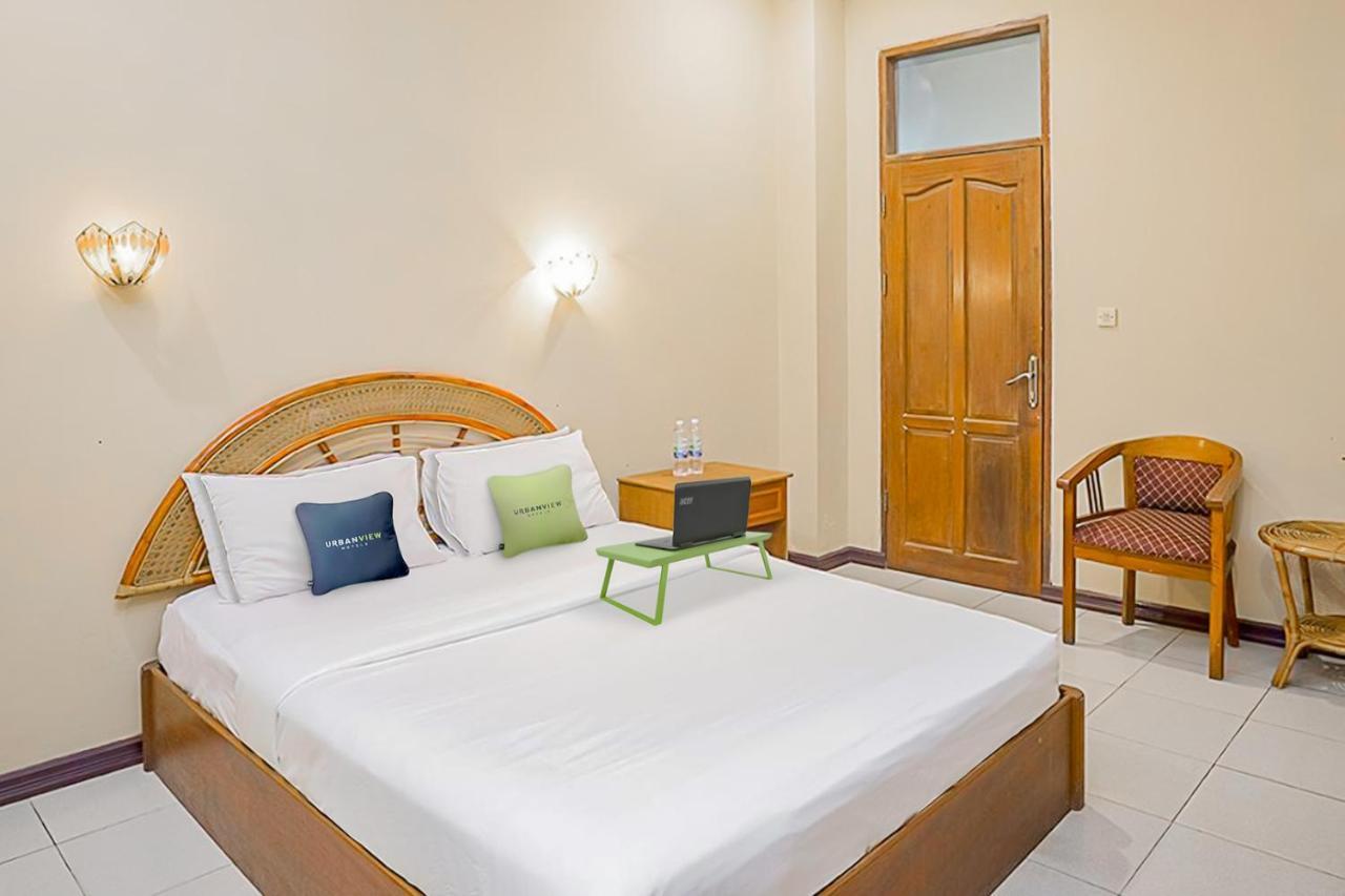 Urbanview Hotel Gading Kencana Samarinda By Reddoorz Exterior foto